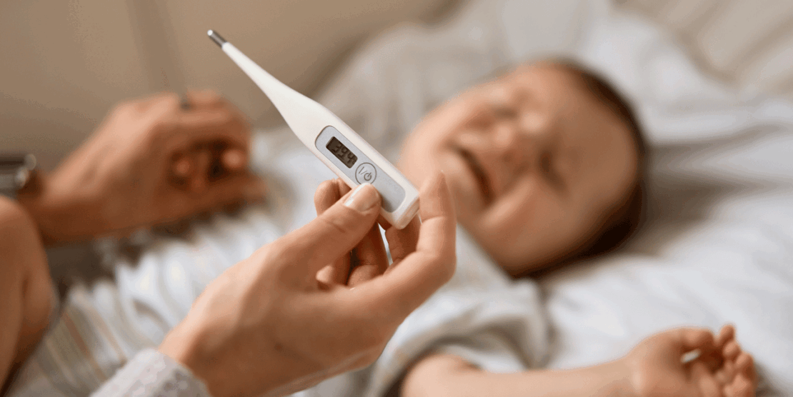 Bronchiolite : faut-il vraiment désencombrer les voies respiratoires de son enfant ?